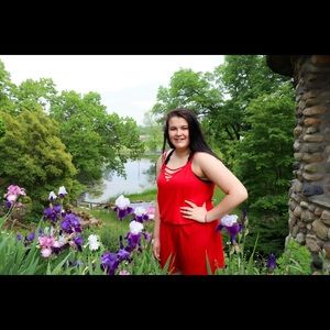 Meet your Posher, Brittany